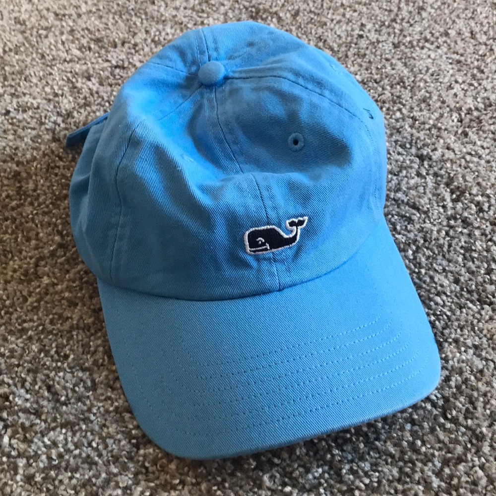 Vineyard Vines baseball hat